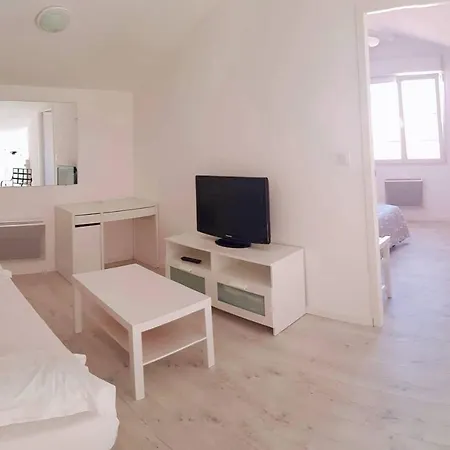 Maison De Plaisance * Gignac (Herault)